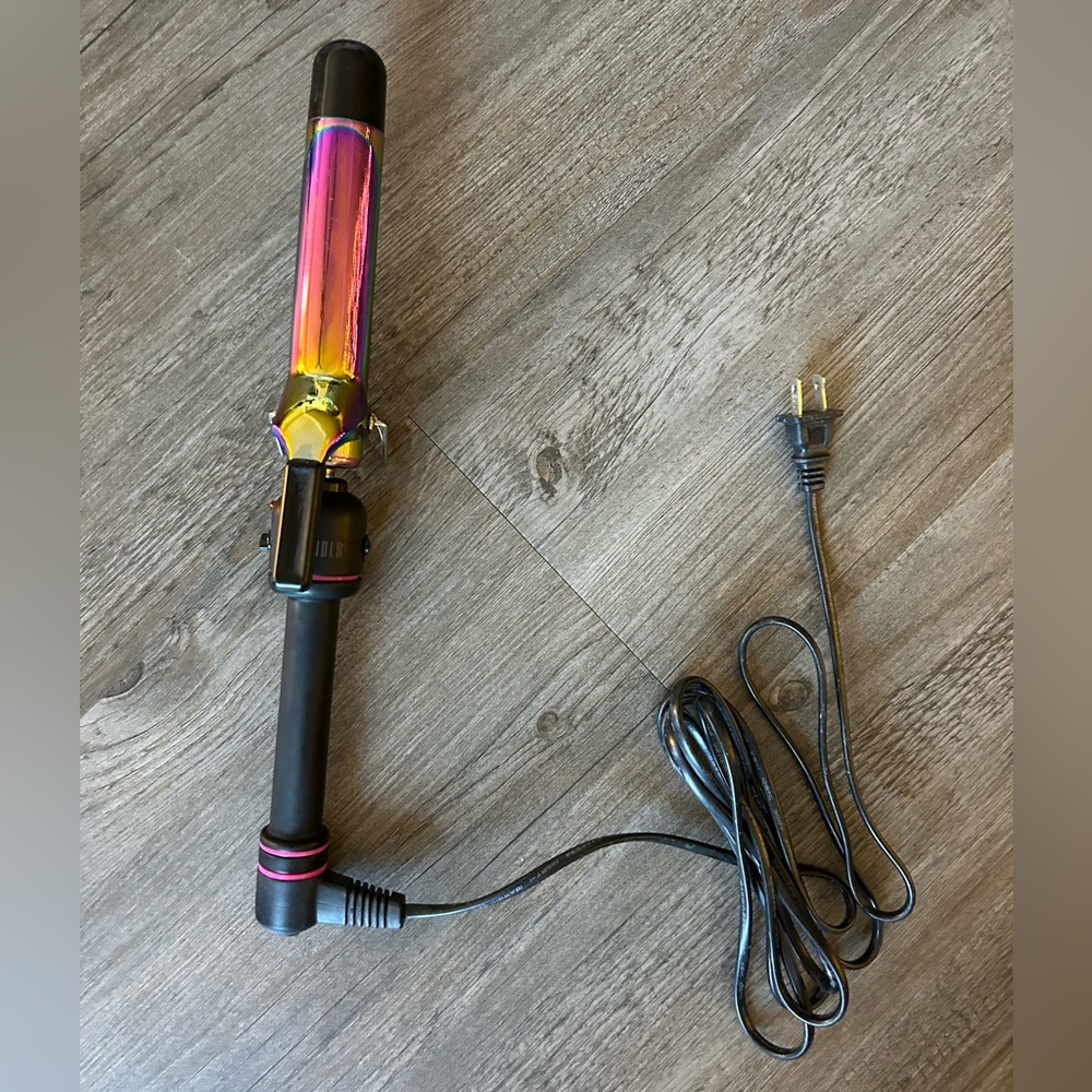 Hot tools 1 1/4 inch curling iron